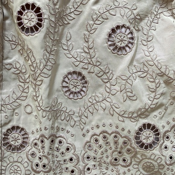 BCBGMaxAzria Mauve Rose Eyelet Taffeta Tie Dress Size 6 (small) - Picture 5 of 5